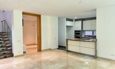 Casa en Arriendo, en Loma del Atravesado, Envigado