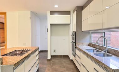 Casa en Arriendo, en Loma del Atravesado, Envigado