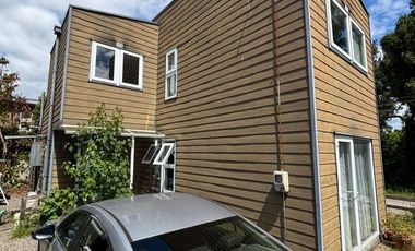 Se vende casa en Condominio Río Valdivia – Vista al Río