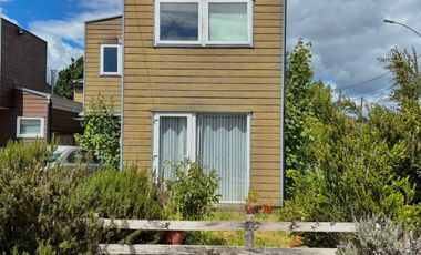 Se vende casa en Condominio Río Valdivia – Vista al Río