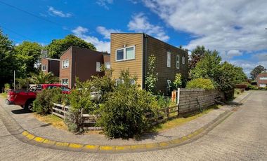 Se vende casa en Condominio Río Valdivia – Vista al Río