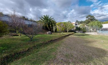 Terreno industrial de venta con frente (44 m) a la panamericana norte. construcción amplia. ideal para industria