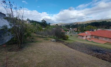 Terreno industrial de venta con frente (44 m) a la panamericana norte. construcción amplia. ideal para industria