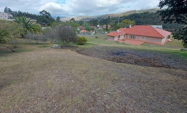Terreno industrial de venta con frente (44 m) a la panamericana norte. construcción amplia. ideal para industria