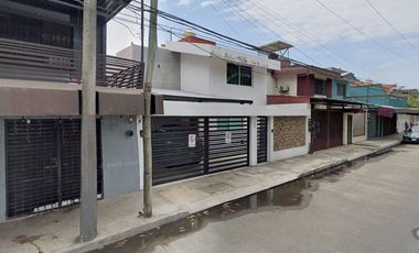 VENTA DE CASA EN TAPACHULA FRACC BONANZA