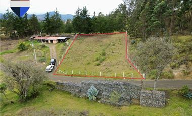 Se Vende Terreno en Azogues - El Tablon