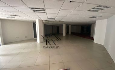 SE RENTA LOCAL COMERCIAL PARA BANCO