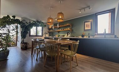 Se vende espacioso Departamento 1D + 1B + Estacionamiento y bodega. Providencia