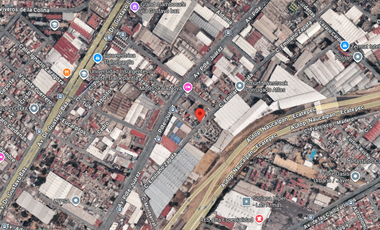 Casa en Venta en Tlalnepantla, EDOMEX - Casa con Buena Distribución y Conectividad, Remate Bancario Con Gran Plusvalía