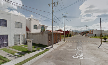 CASA EN  VENTA EX RANCHO SAN DIMAS SAN ANTONIO LA ISLA DE RECUPERACION BANCARIA