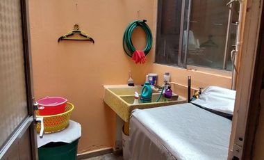 VENDO CASA DUPLEX PLANTA BAJA