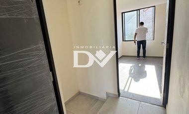 CASA EN RENTA EN CUAUTLANCINGO DE 3 HABITACIONES CON HABITACION EN PLANTA BAJA