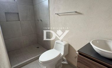 CASA EN RENTA EN CUAUTLANCINGO DE 3 HABITACIONES CON HABITACION EN PLANTA BAJA