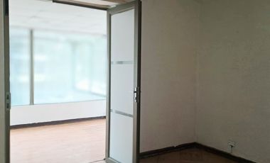 Estupenda Casa Comercial/Oficina, Suecia /C. Antúnez, 9 Privados, 10 Estacionamientos, A Pasos Metro Los Leones