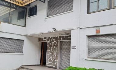 Estupenda Casa Comercial/Oficina, Suecia /C. Antúnez, 9 Privados, 10 Estacionamientos, A Pasos Metro Los Leones