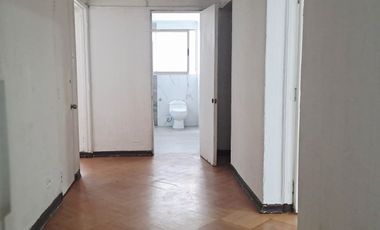 Estupenda Casa Comercial/Oficina, Suecia /C. Antúnez, 9 Privados, 10 Estacionamientos, A Pasos Metro Los Leones