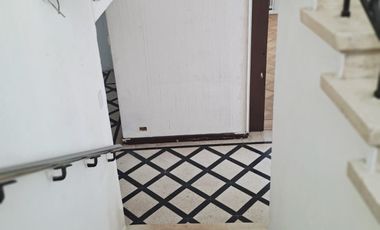 Estupenda Casa Comercial/Oficina, Suecia /C. Antúnez, 9 Privados, 10 Estacionamientos, A Pasos Metro Los Leones