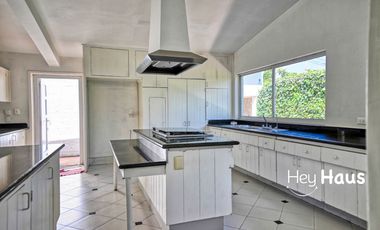 CASA EN RENTA EN AV. PASEO DE LA REFORMA, REAL DE LAS LOMAS