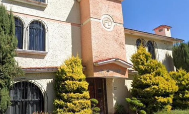 Casa De REMATE En Izcalli Ecatepec cerca de la Macro Plaza Tecámac