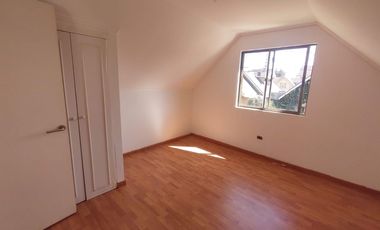 Villa Alto Lo Castillo, Machali