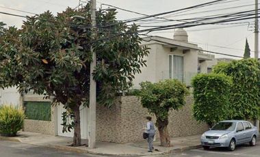 Casa en Remate – Excelente Ubicación  – Precio por Debajo de Mercado