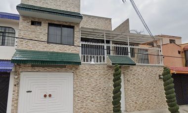 Casa con Descuento Real por Remate