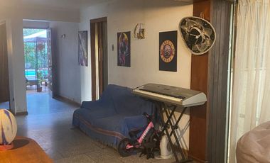 CASA EXCELENTE UBICACION  PADRE HURTADO/CHESTERTON