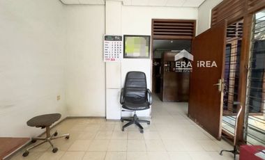 RUMAH DIJUAL DI SOLO DEKAT LUWES LOJIWETAN BENTENG TRADE CENTER