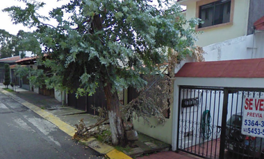 CASA EN VENTA EN PASEOS DEL BOSQUE