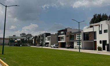 Lote en venta en Nobel Residencial Cholula Puebla Recta