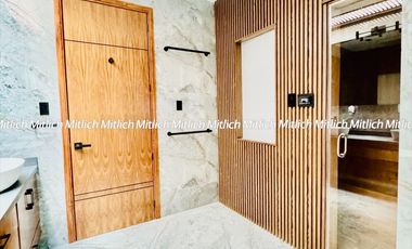 Casa en venta Residencia con alberca Zona Canteras $19,800,000.