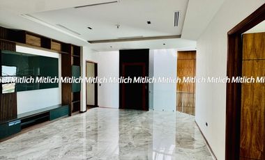 Casa en venta Residencia con alberca Zona Canteras $19,800,000.