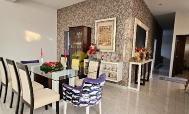 ALQUILER DE CASA DE TRES PISOS  EN CONDOMINIO PRIVADO LOMA BLANCA, LOS EJIDOS PIURA