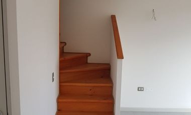 SE ARRIENDA CASA 2 PISOS – ALTOS DEL SUR III, ALTO HOSPICIO