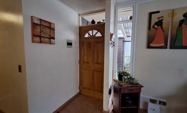 Se Vende amplia Casa en Sector El Bosque