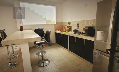 Departamento en renta en lomas Tetela con vigilancia