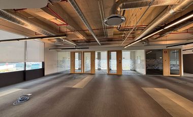 Venta Oficinas en Quéretaro sobre carretera México-Querétaro