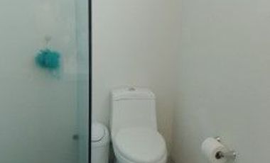 CASA EN RENTA FRACCIONAMIENTO LOS ROBLES 3 RECAMARAS, ESTUDIO Y BAÑO COMPLETO EN PLANTA BAJA, TERRAZA, JARDIN, BODEGA