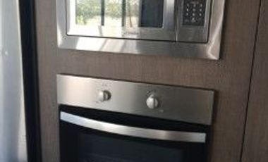 CASA EN RENTA FRACCIONAMIENTO LOS ROBLES 3 RECAMARAS, ESTUDIO Y BAÑO COMPLETO EN PLANTA BAJA, TERRAZA, JARDIN, BODEGA