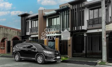 The Peak of Luxury and Modern Townhouse Design