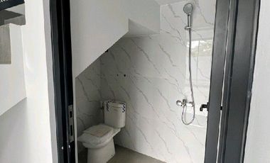 Rumah Modern, lingkungan hijau di cisitu indah Dago Ref.05122