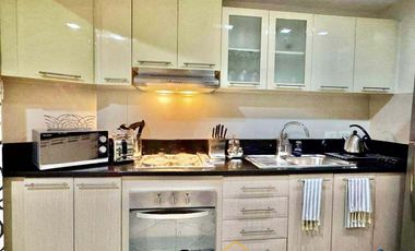 2 Bedroom Condo Unit For Sale in One Central at Makati City
