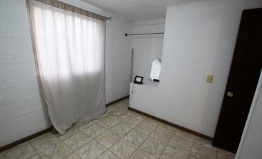 Se Arrienda Casa en Psje Los Pehuenches - Puente Alto