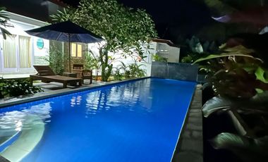 Villa with private pool in Batu Layar near the Jayakarta Hotel