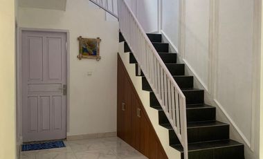 Villa with private pool in Batu Layar near the Jayakarta Hotel