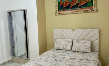 Villa with private pool in Batu Layar near the Jayakarta Hotel