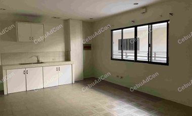 UNFURNISHED 2BEDROOM FOR RENT