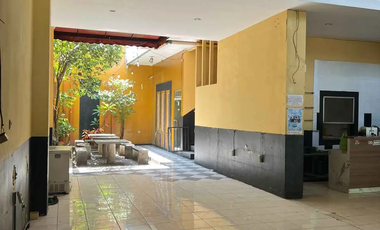 2 Unit Ruko 3 Lt di Kampoeng Semawis sebelah UNIMUS Jl Kedungmundu Raya