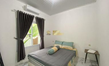 VILLA SIAP HUNI, PRIVATE POOL FULLY FURNISH DEKAT LANUD ADISUCIPTO