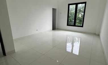 RUMAH BARU KENTEN SIAP HUNI BEBAS BANJIR